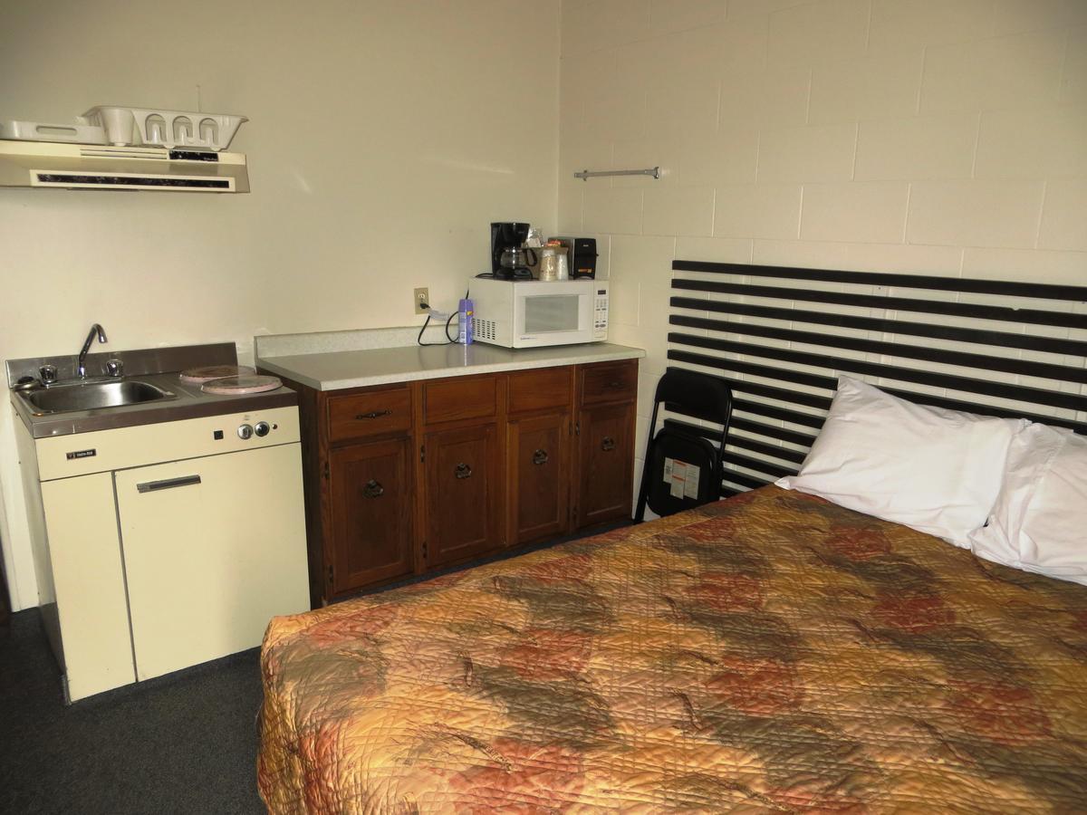 Macklin Motor Inn Εξωτερικό φωτογραφία