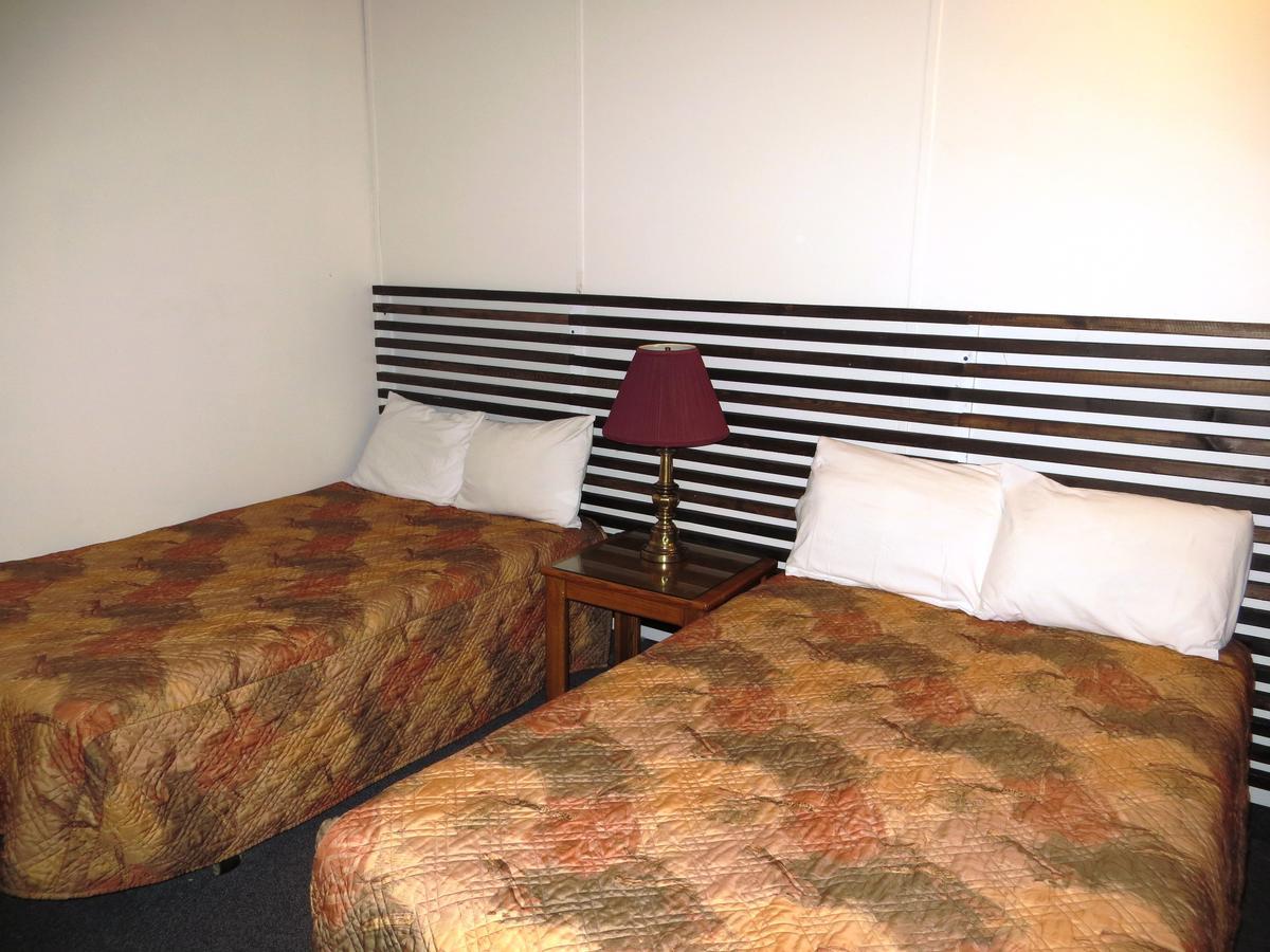 Macklin Motor Inn Εξωτερικό φωτογραφία